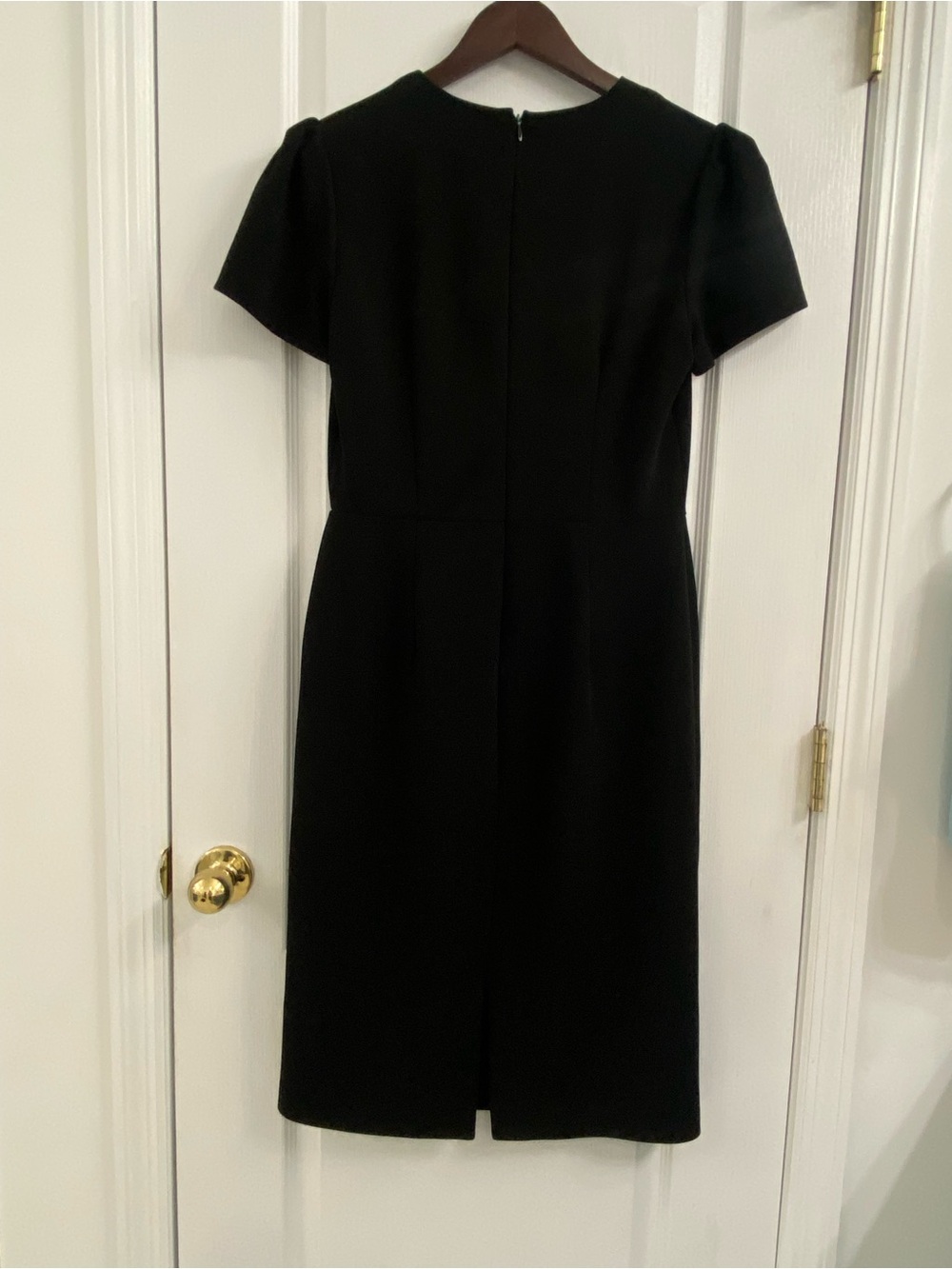Maggie London Classic Black Short-Sleeve Sheath Dress - Picture 3 of 8